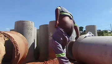 I Took Advantage of the Holiday to Be Alone and at the Construction Site