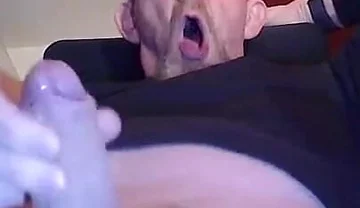 Bennyk72 Huge Masturbation Cumshot After Abstinence