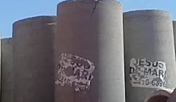 I Took Advantage of the Holiday to Be Alone and at the Construction Site.