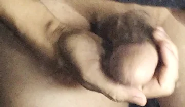 New Pictures of an Arab Penis After Showering