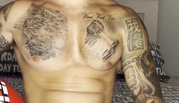 Boxing Cum with No Hands