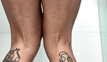 Giant Man Masturbates with His Big Cock and Shows His Ass and Feet.