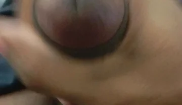 Cumming Yummy