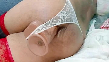 Finally, Everything Fits Me, Even Though It Leaves My Butt Exposed!