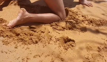 Ladysilva Naked on the Beach