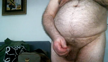 Stroking on This Fun, Live Cam Show