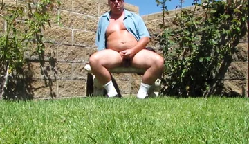 Outdoor Park Jerkoff 4