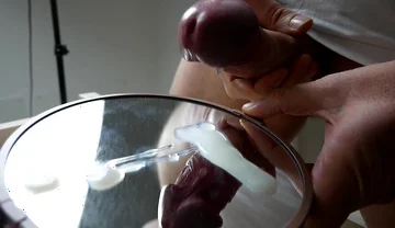 I Cum 30 Times on the Mirror!