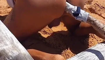 Ladysilva Anal Sex on the Beach