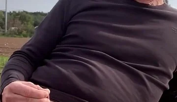 Bennyk72 Highway Too Fast Cumshot