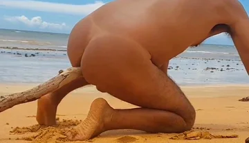 Ladysilva on the Beach Naked Masturbates with a Cock in Her Hot Ass