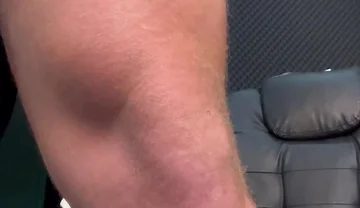 Muscle Ddy Catches You Perving
