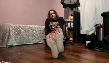 Post-workout Feet and Ass JOI!