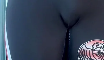 Big Muscly Man Has His Way with You! Cumshot Ending