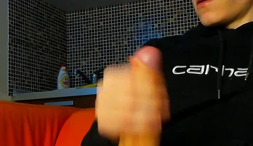 18's Horny Solo Cum Play Adventure