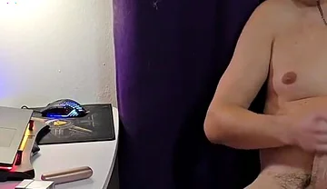 Always Horny Guy - at First I Couldn’t Cum, but It Soon Turned Into a Massive Finish