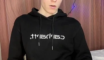 Twink Prostate Tingles During Intense Solo Hand Pump