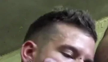 Slut creampied by XXL COKC in exhibit place cruising