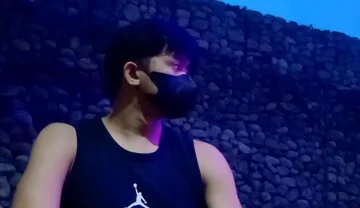 Asian Twink Outdoor Session with Cumshot