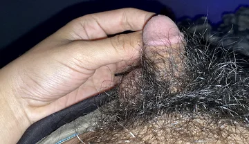 Masturbating While Lying Down Is the Best