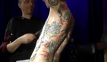 Nicky Oil and Feet Tickling