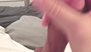 Evening Wank with Noisy Orgasm