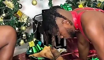 Merry Christmas to You All Lovers