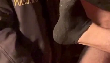 Xiscoxx Seduces the Policeman Kike Gil