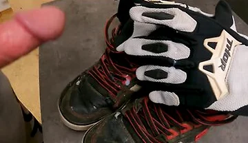 8 Cumshots On Friends Trashed Worn Dc Spartan Shoes