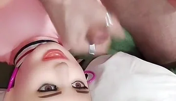 Cumshot in Hana's Mouth!