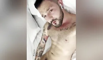 Igor Lucios - Chilling Horny After Training: Sweaty Jerk-off, Socks On, Steamy Release