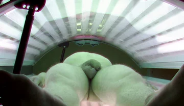 Czech Gay Solarium 40 Tanned Hunk's Naughty Cam Show