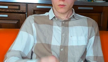 Alone After Class Twink Pumps to Pure Ecstasy
