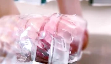 I Fixed The Masturbation Hole To The Desk And Masturbated As If I Was Committing Masturbation