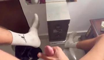 Arab Hung Twink Jerks His Fat Cock After Workout