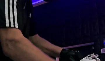 Playing Puppies Pleasure on the Rack Bondage,handjob,sneakers,smelly Shoes and the Yellow Ballon Part 2