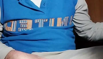 The Absorbed Pleasure of Jerking His Cock with Pure Pleasure!