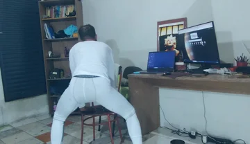 I Cum on Compression Wear