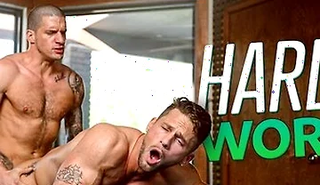 Hot Af Hunks Contractors Take A Break For A Good Bareback - Roman Todd