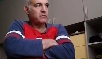 I Play with My Penis and Piss a Lot!