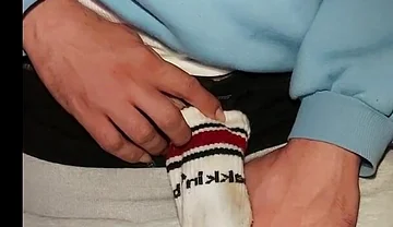 Dj Bro Is Addicted to Dirty Socks