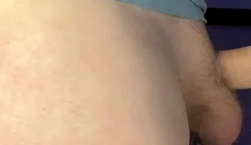 Snowboarder Sucks It