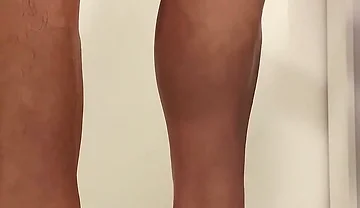 I forgot to put lotion, so I’ll have to do this again