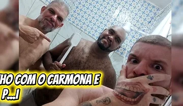 Bath Time with P Aii and Filhoo