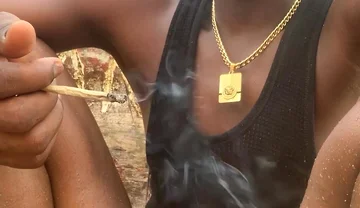 Hi Fans Still Having the Fun on the Beach of Cotonou