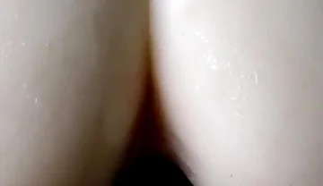 Big White Ass and Deep Anal Orgasm!