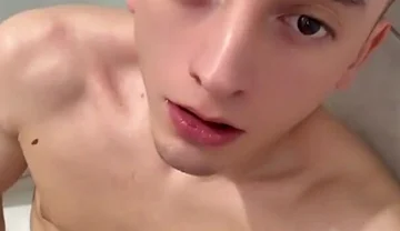 A Twink Cumshot