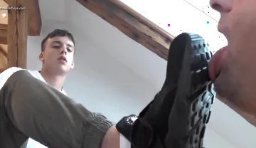 Sneaker licking germany