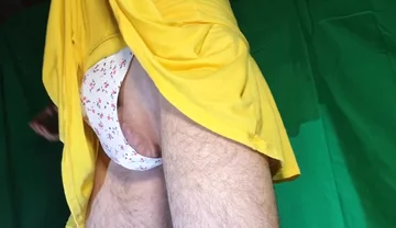 Flowery Seamless Thong with Yellow Skirt