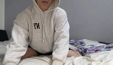 Please Cum in Me -femboy Fucked From Behind She Got Cum Inside